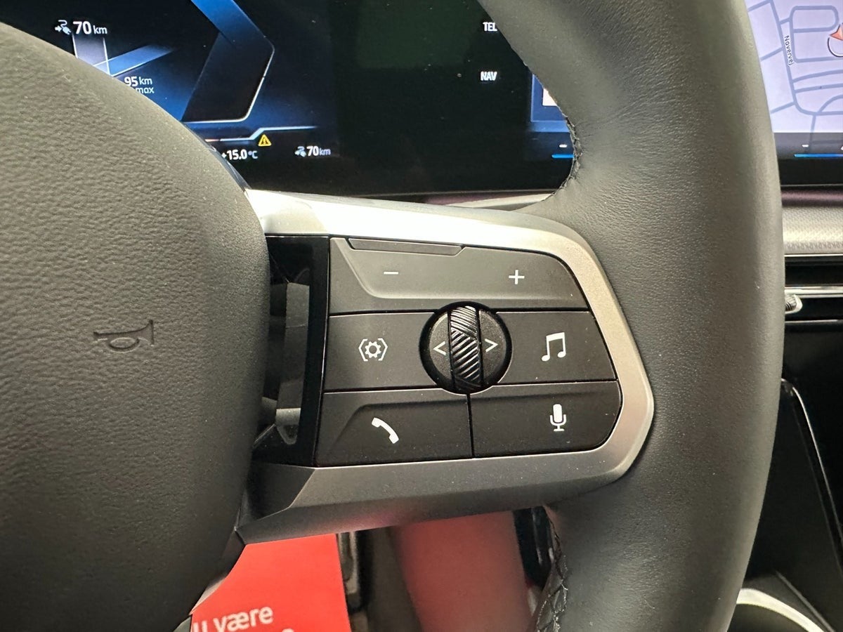 Billede af BMW iX2  eDrive20 M-Sport