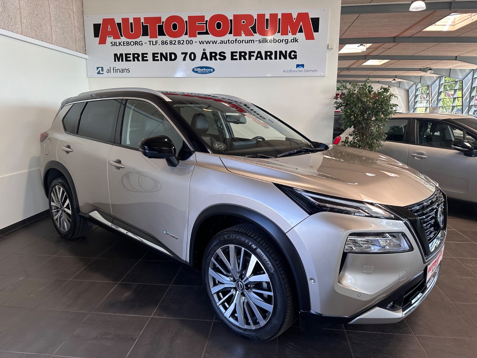 Nissan X-Trail e-4ORCE Tekna+ aut. 7prs