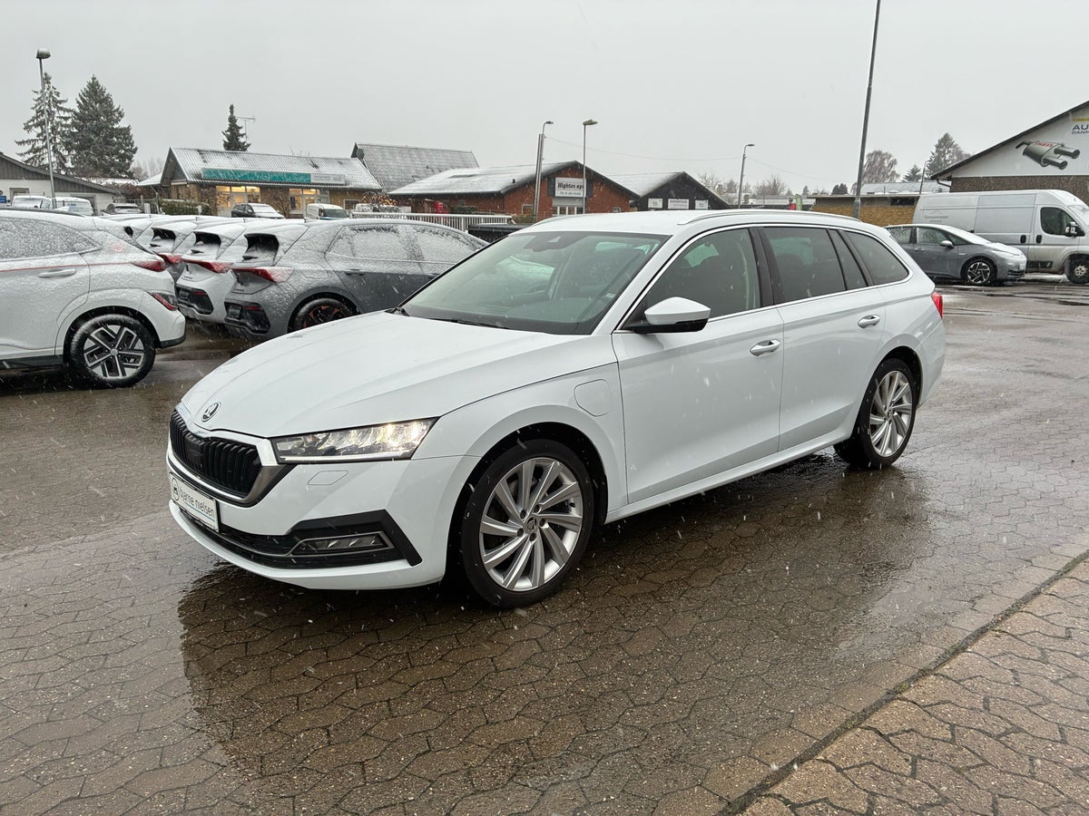 Skoda Octavia TSi iV Plus Combi DSG billede 1
