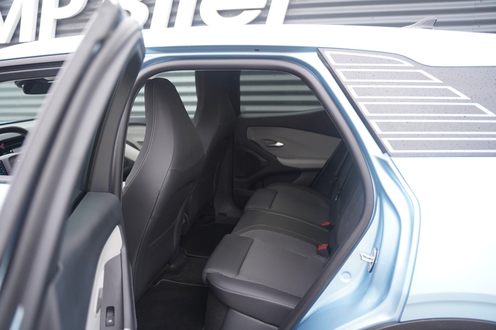 Billede af Ford Explorer 82 Select Extended Range