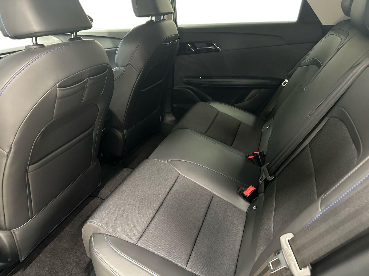 MG 4 Luxury billede 12