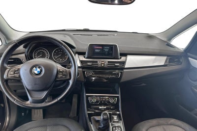 BMW 218i Gran Tourer Advantage
