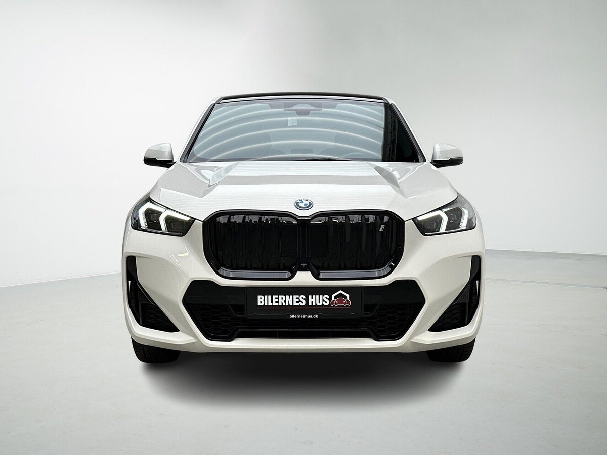 BMW iX1 xDrive30 M-Sport billede 6