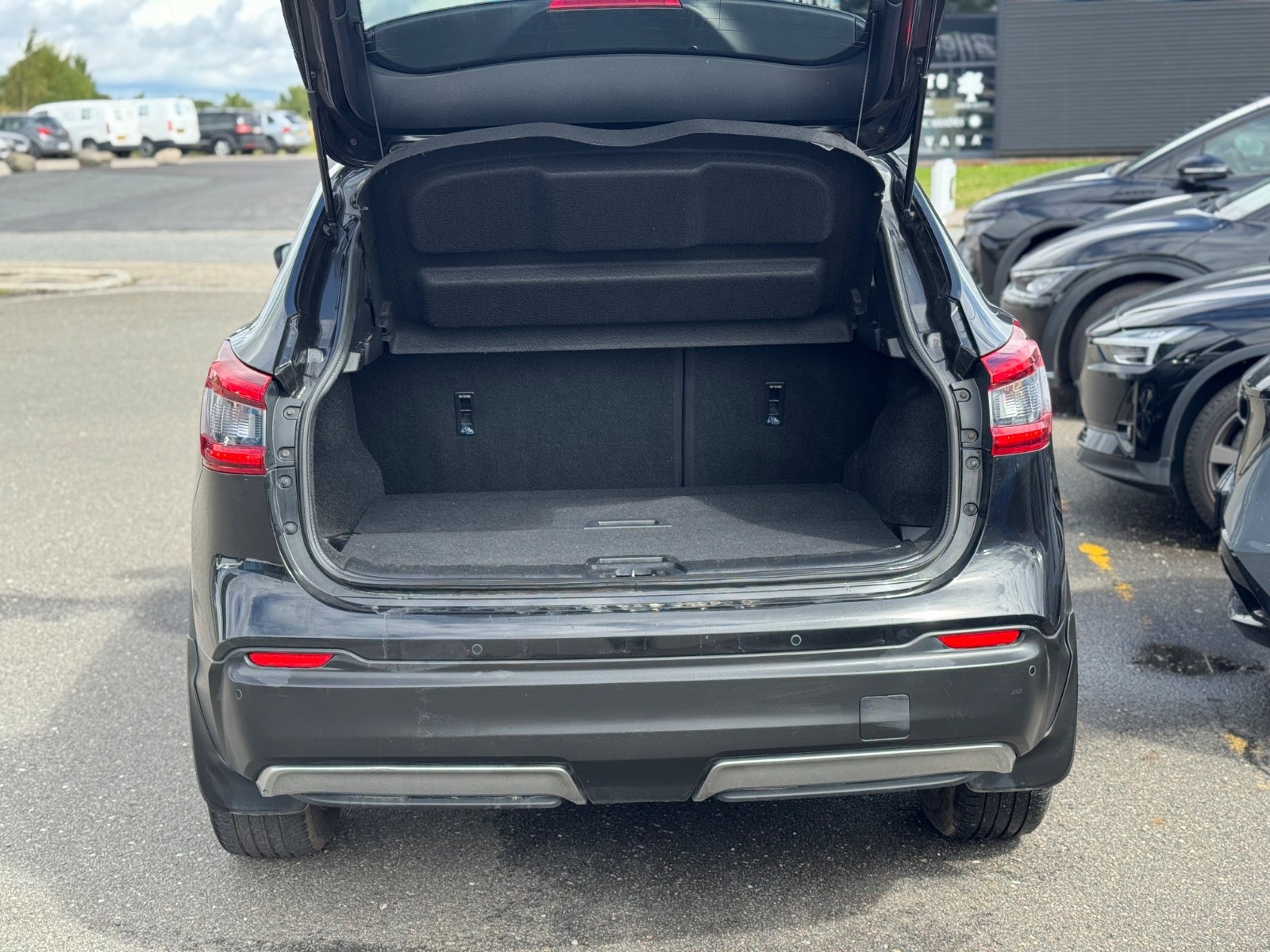 Billede af Nissan Qashqai 1,2 Dig-T 115 N-Connecta X-tr.