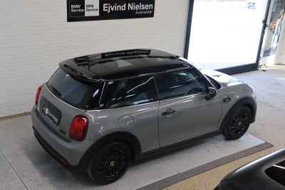 MINI Cooper SE Camden Edition
