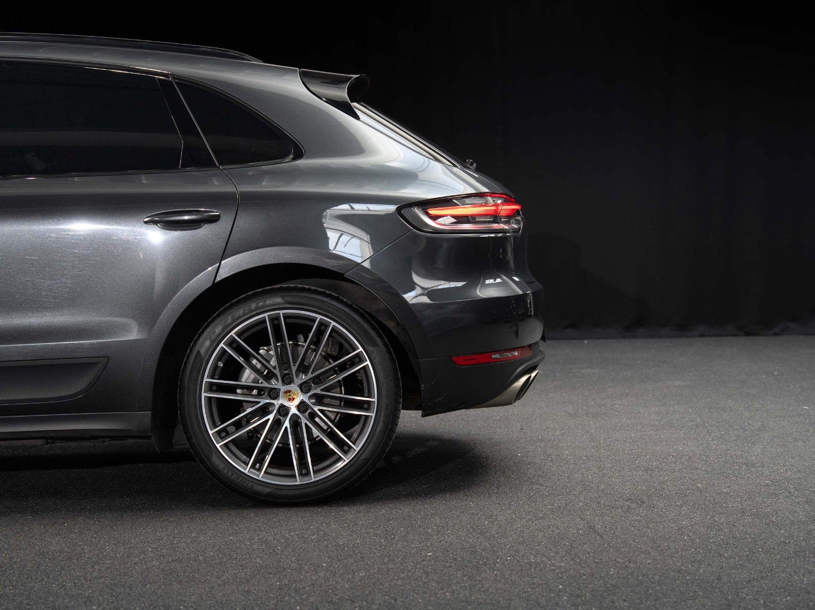 Gallery image 6 of 17