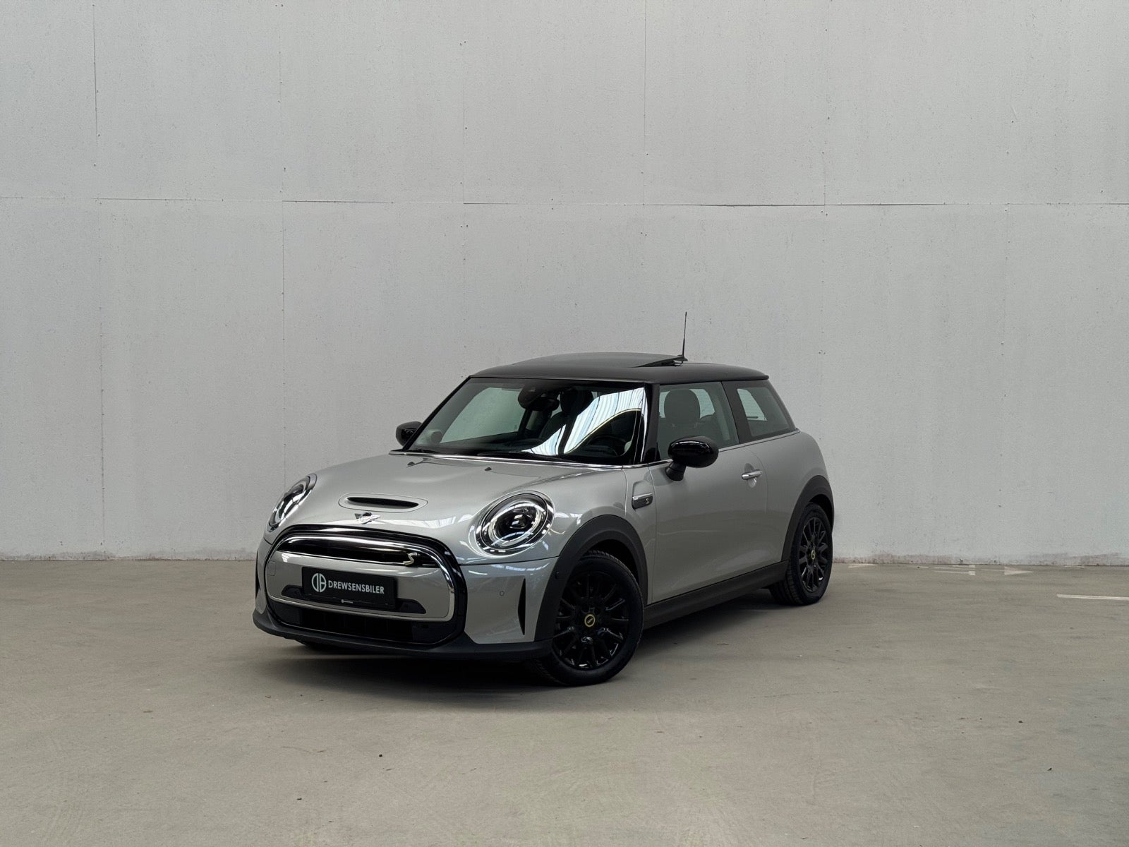 MINI Cooper SE Classic Trim A