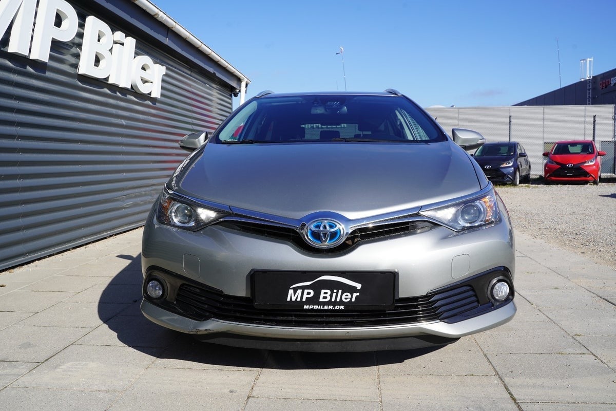 Billede af Toyota Auris 1,8 Hybrid H2 Comfort Touring Sports CVT