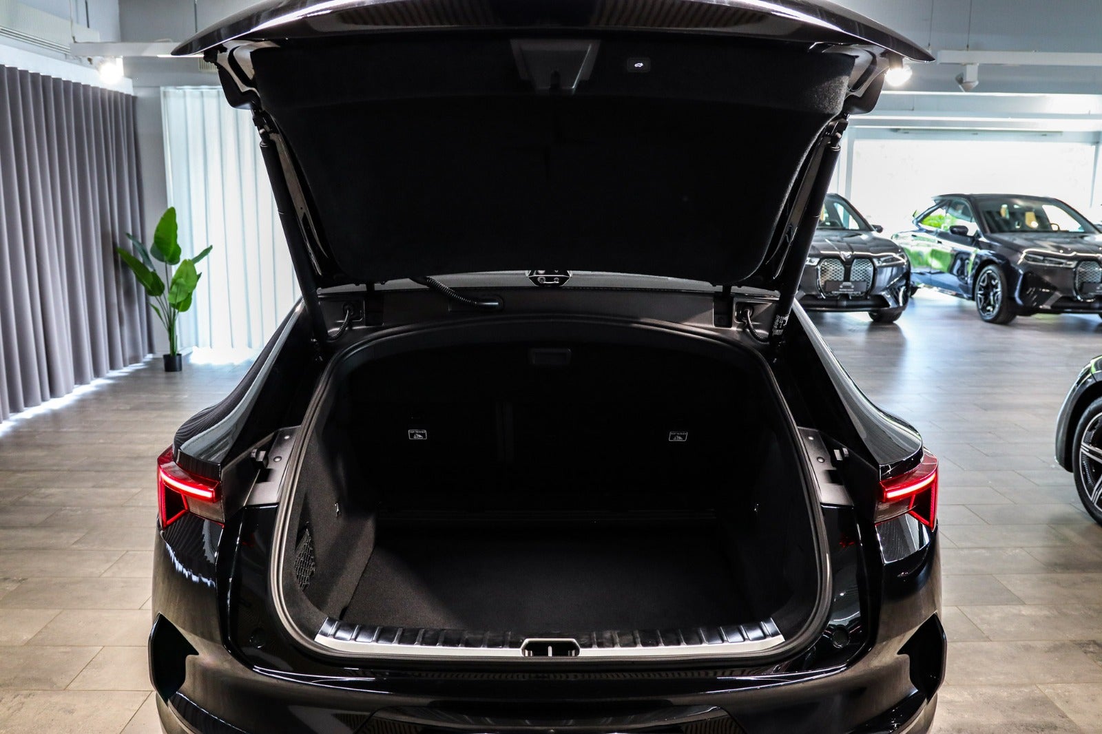 Billede af Polestar 4  Long Range AWD