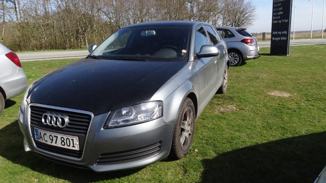 Audi A3 1,6 TDi Attraction Sportback