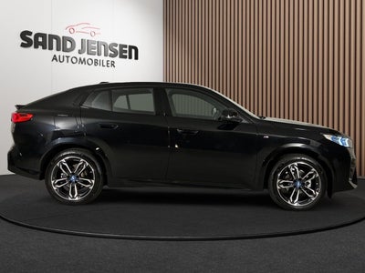 BMW iX2 eDrive20 M-Sport Premium Van
