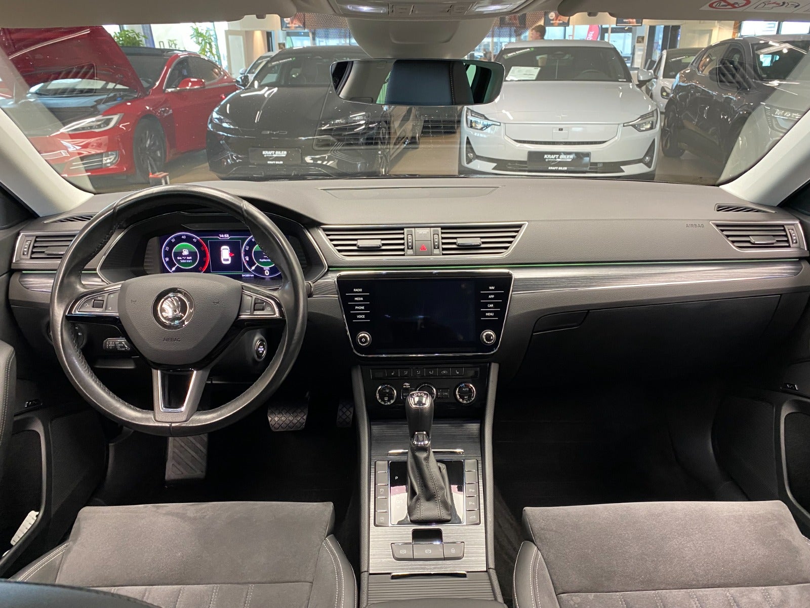Billede af Skoda Superb 2,0 TDi 190 Business Executive Combi DSG