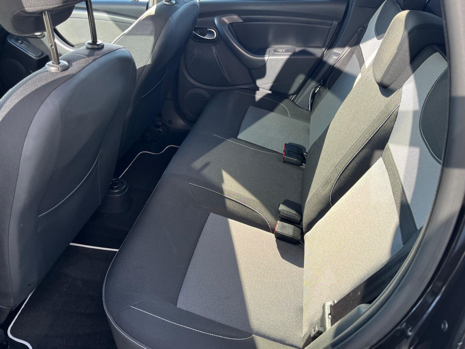 Billede af Dacia Duster 1,5 dCi 109 Laureate EDC