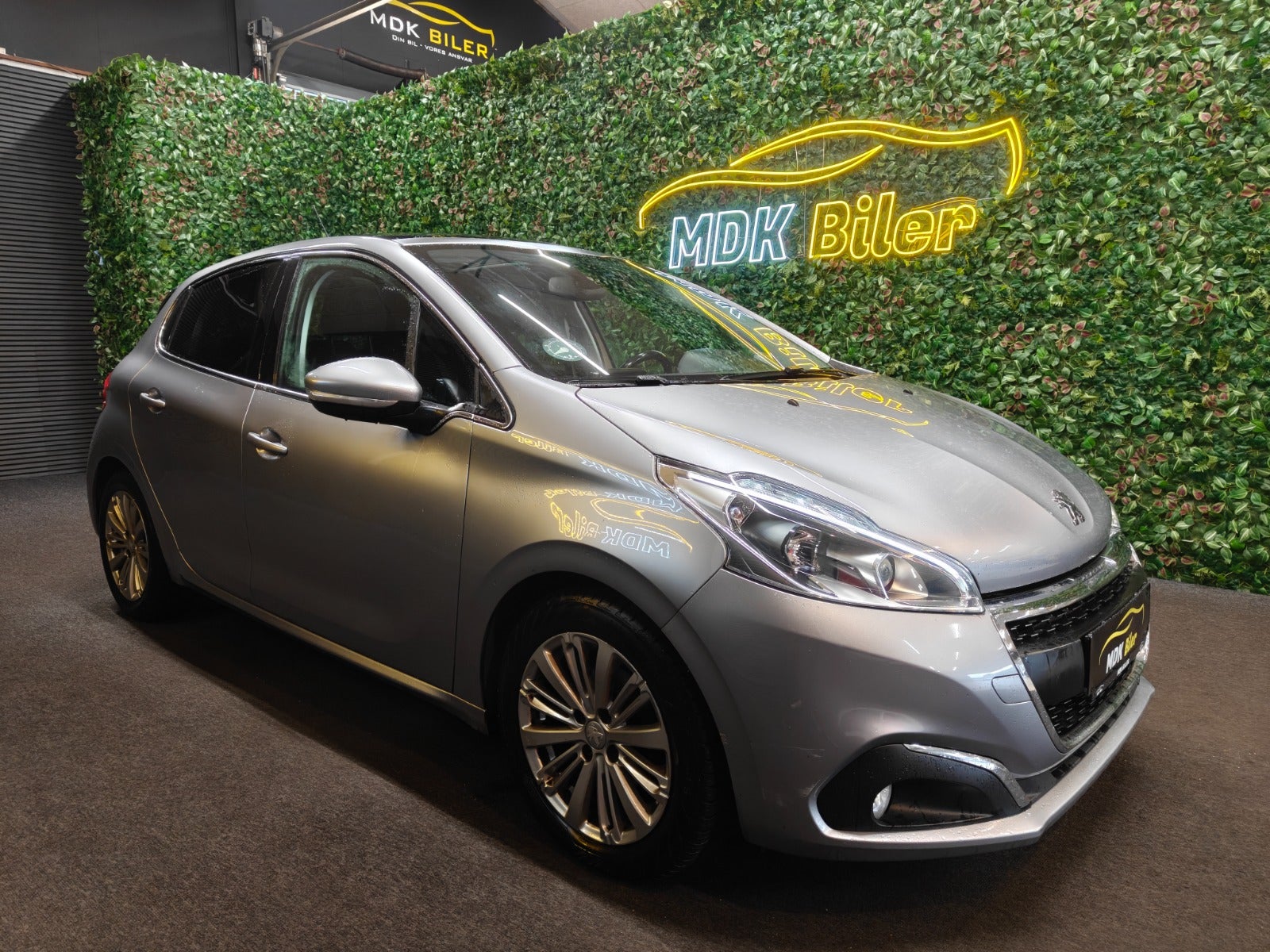 Billede af Peugeot 208 1,5 BlueHDi 100 Prestige Sky