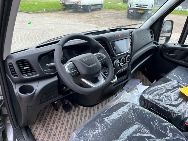 Billede af Iveco Daily 2,3 35S14 12m³ Van