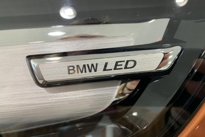 BMW iX1 xDrive30 X-Line