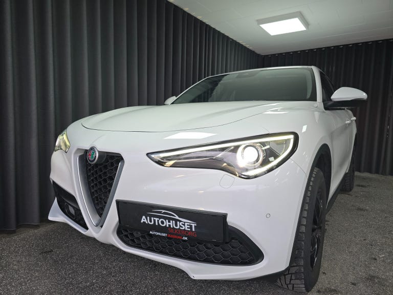 Alfa Romeo Stelvio T 200 Edizione aut. Q4