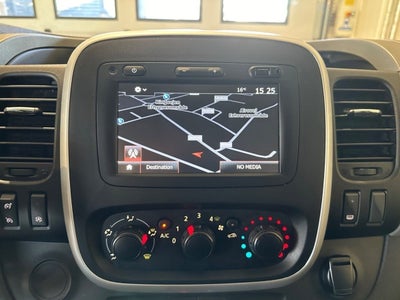 Nissan NV300 dCi 125 L2H1 Comfort Van