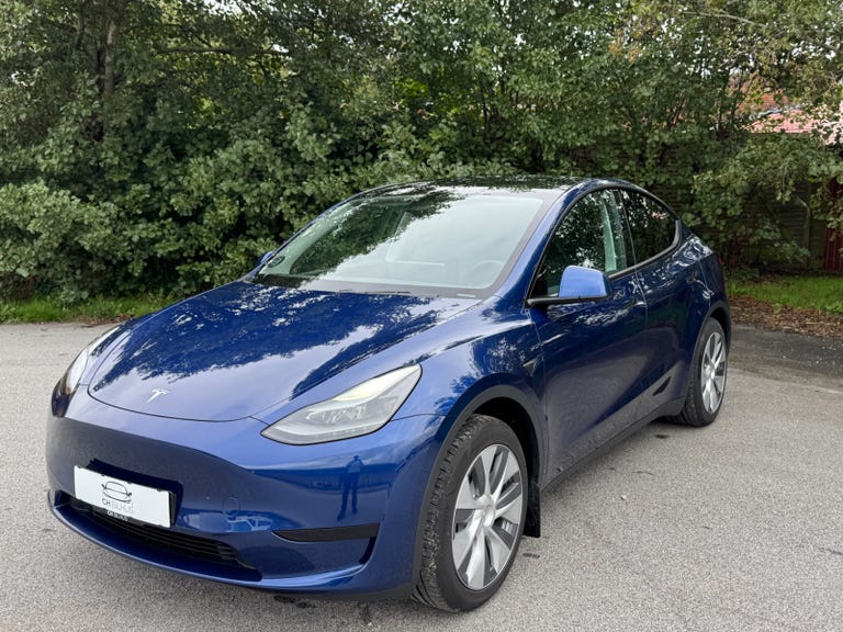 Tesla Model Y Long Range RWD