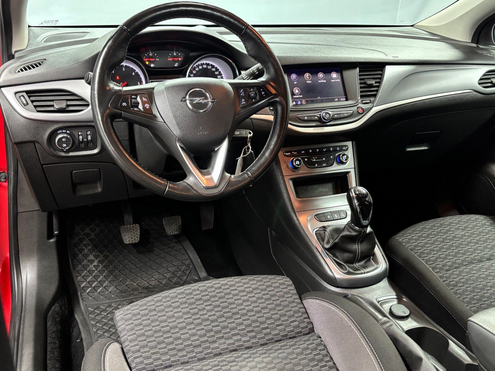 Billede af Opel Astra 1,5 D 122 Elegance Sports Tourer