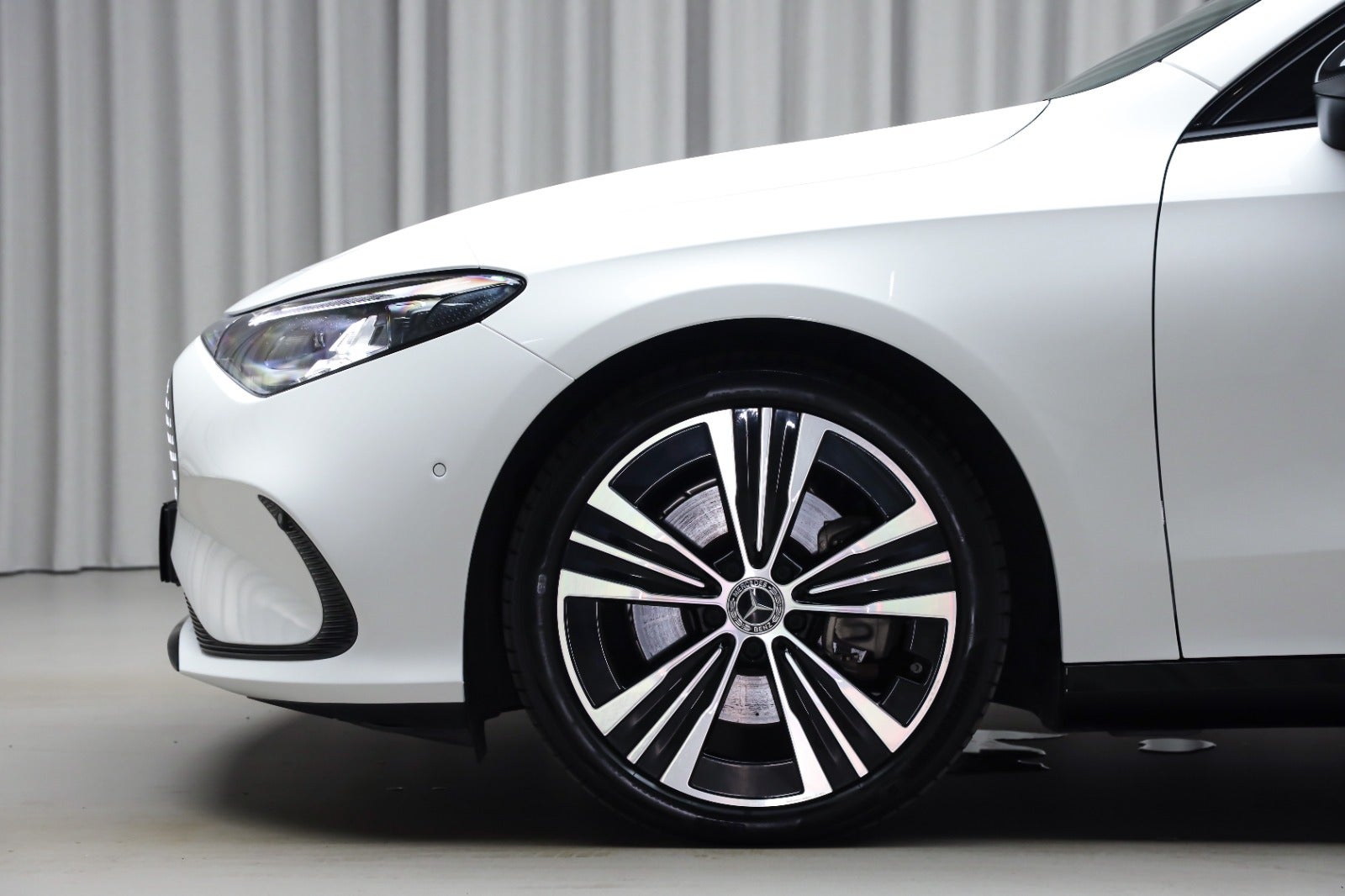 Mercedes-Benz CLA 350