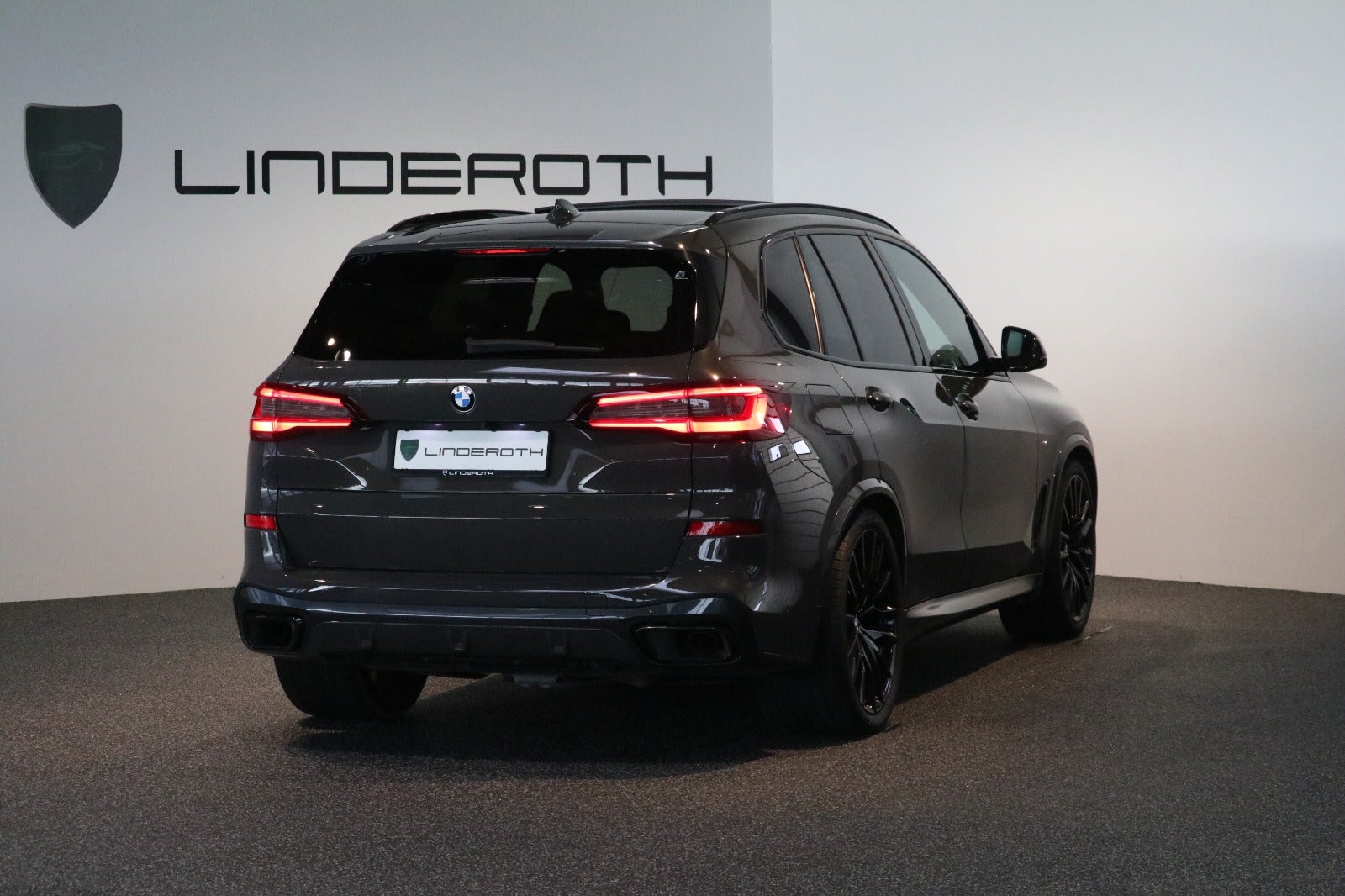 BMW X5 3,0 xDrive45e M-Sport aut. Van 5d - 2