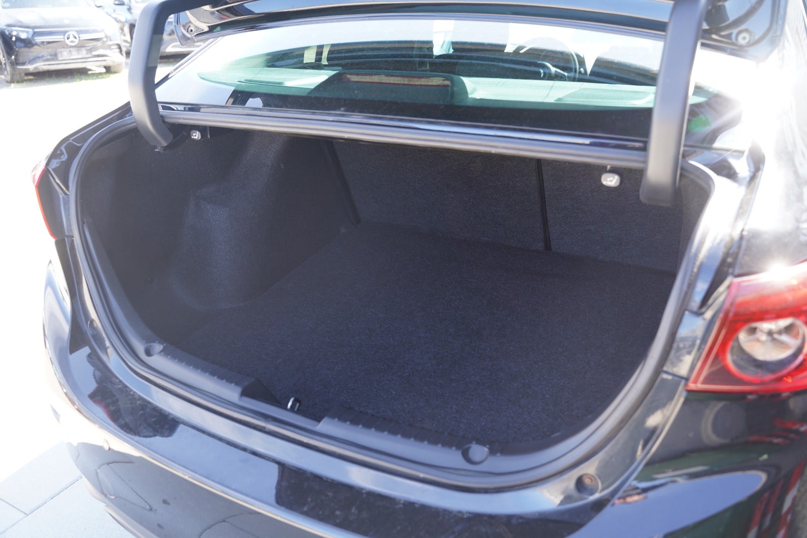 Billede af Mazda 3 2,0 SkyActiv-G 120 Optimum