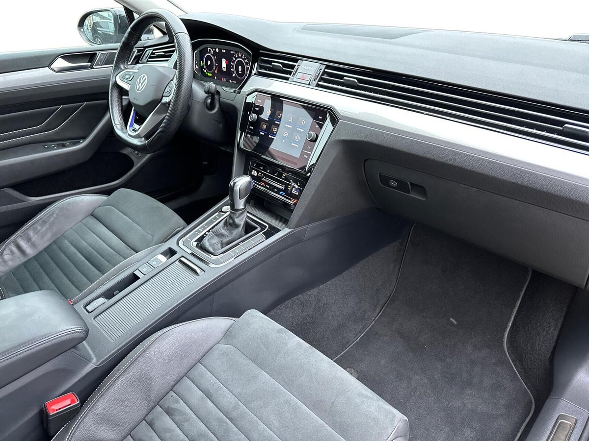 VW Passat GTE Variant DSG billede 10