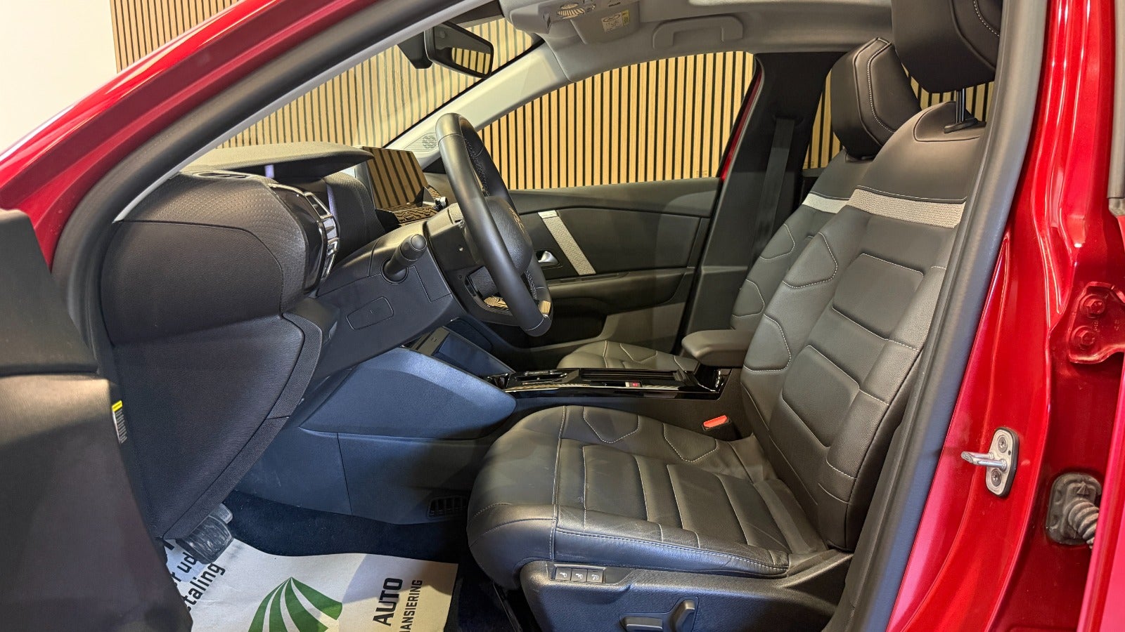 Billede af Citroën ë-C4 X 50 Palais Sky