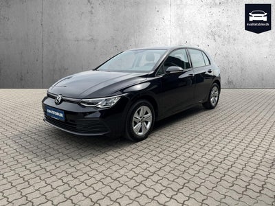 VW Golf VIII 1,5 TSi 130 Life Benzin modelår 2020 km 52000 Sort træk klimaanlæg ABS airbag centrallå