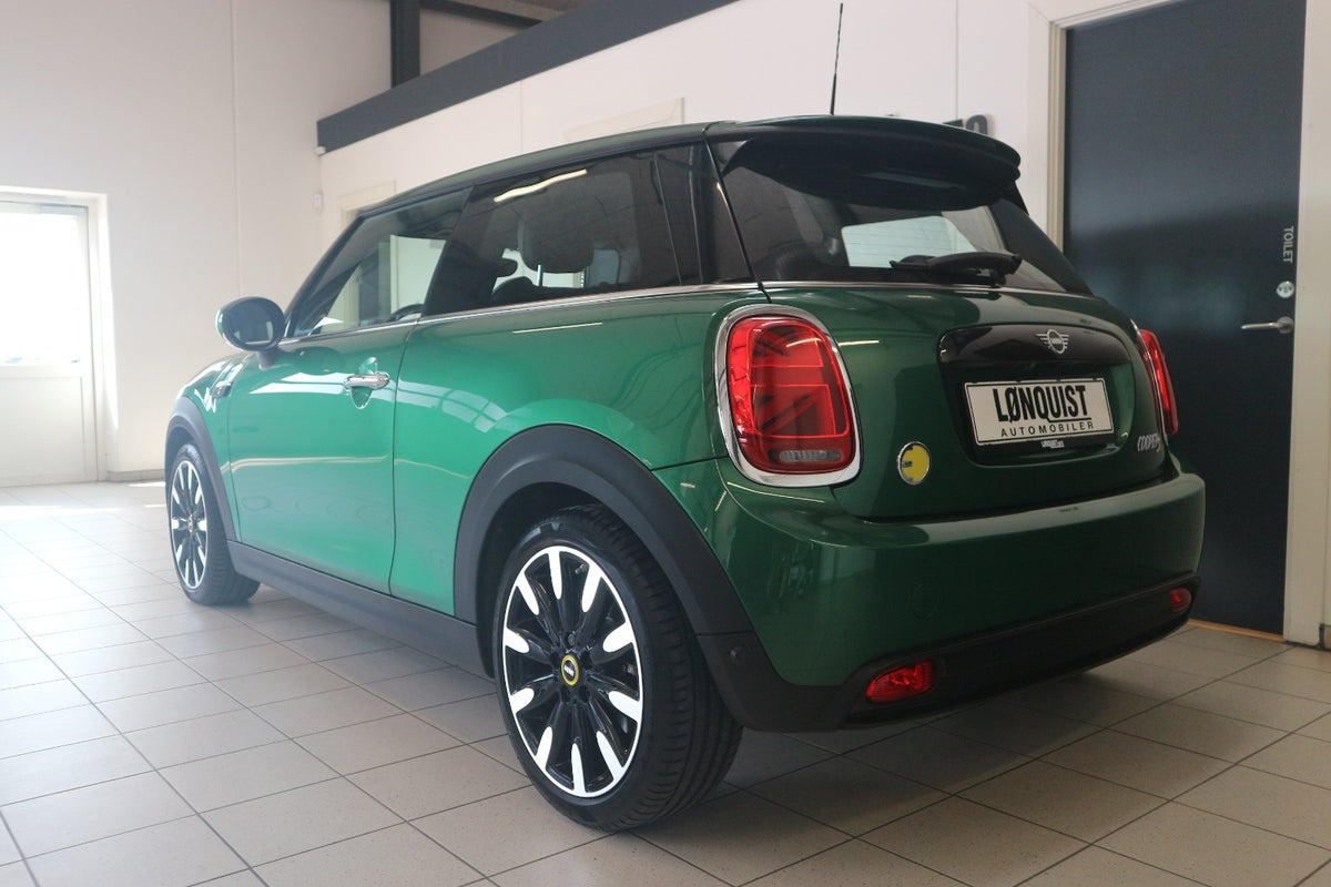 MINI Cooper SE Classic Trim