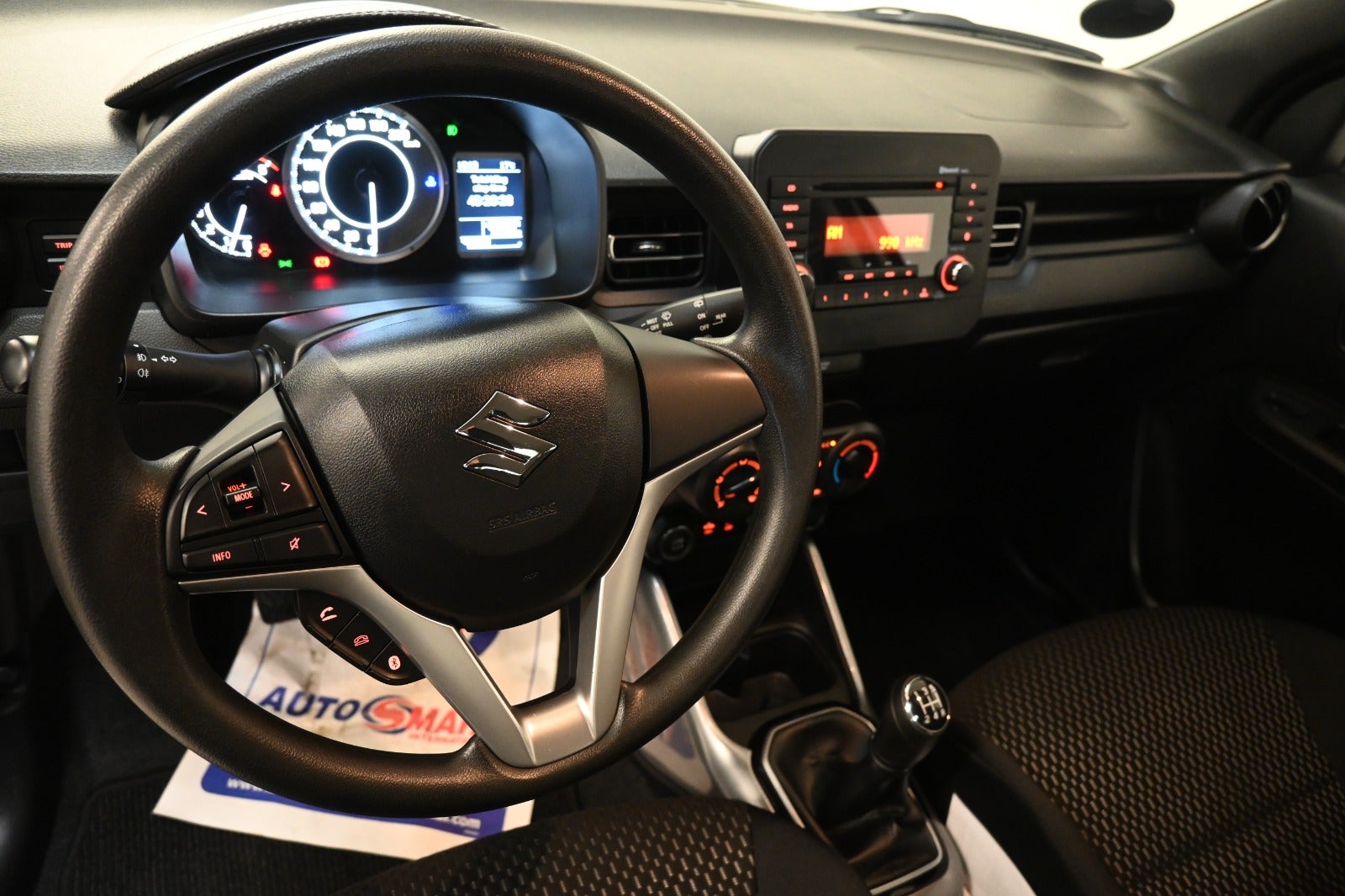 Suzuki Ignis mHybrid Club