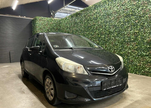 Toyota Yaris 1,3 VVT-i T1