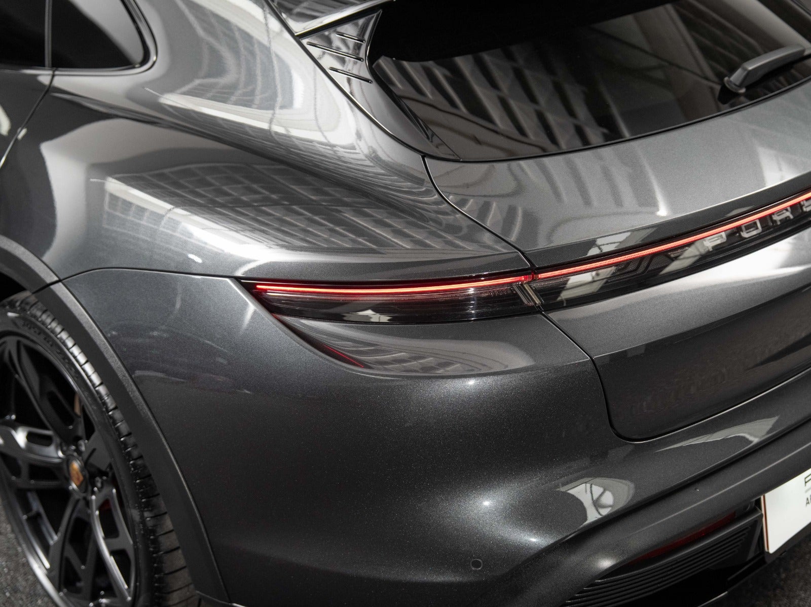 Gallery image 8 of 18