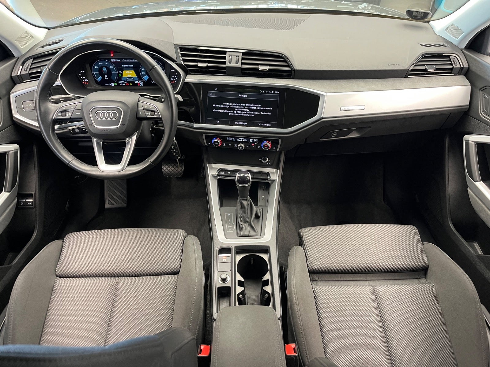 Billede af Audi Q3 45 TFSi e Attitude plus Sportback S-tr.