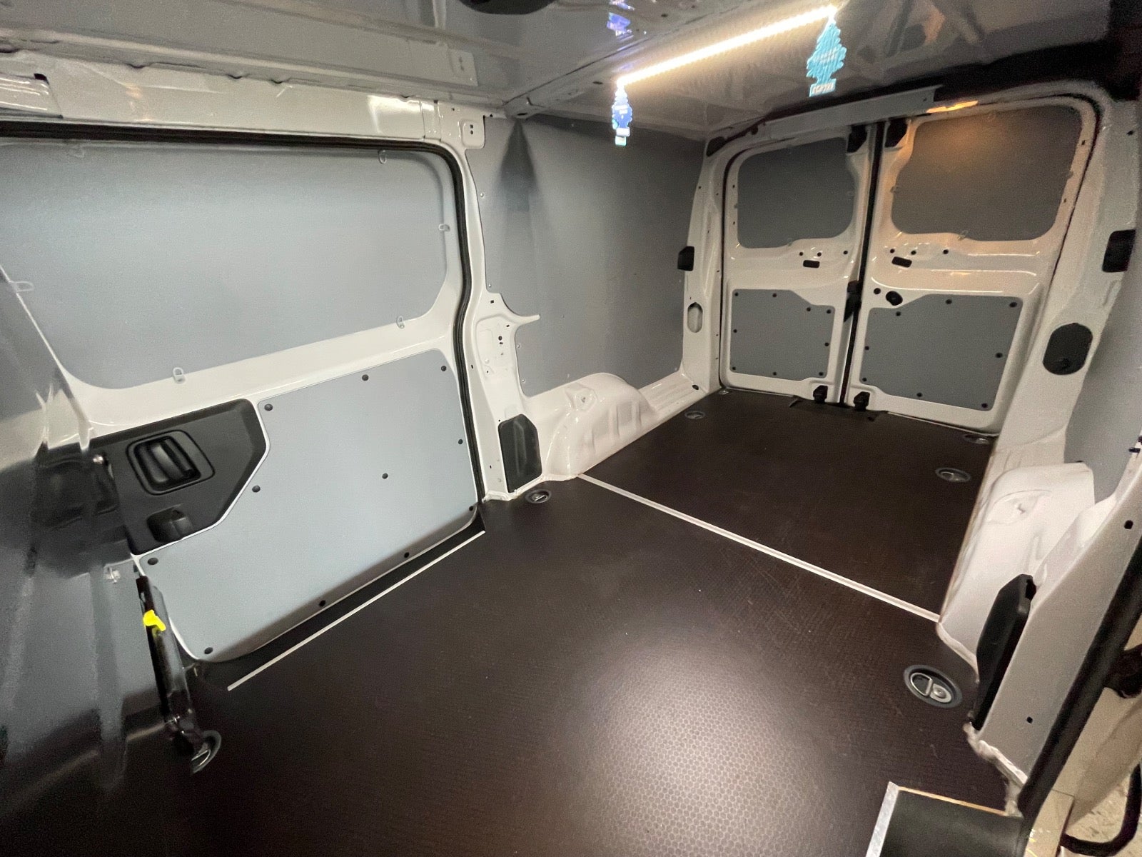 Opel Vivaro D 145 Enjoy+ L3V2 aut.