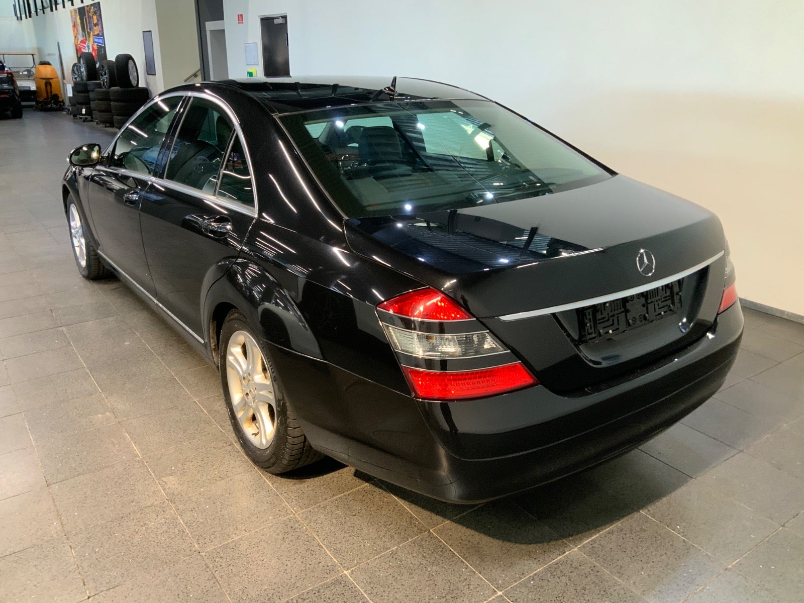 Mercedes-Benz S 350 (4/8)