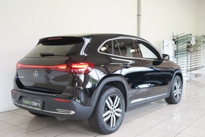 Mercedes EQA250+