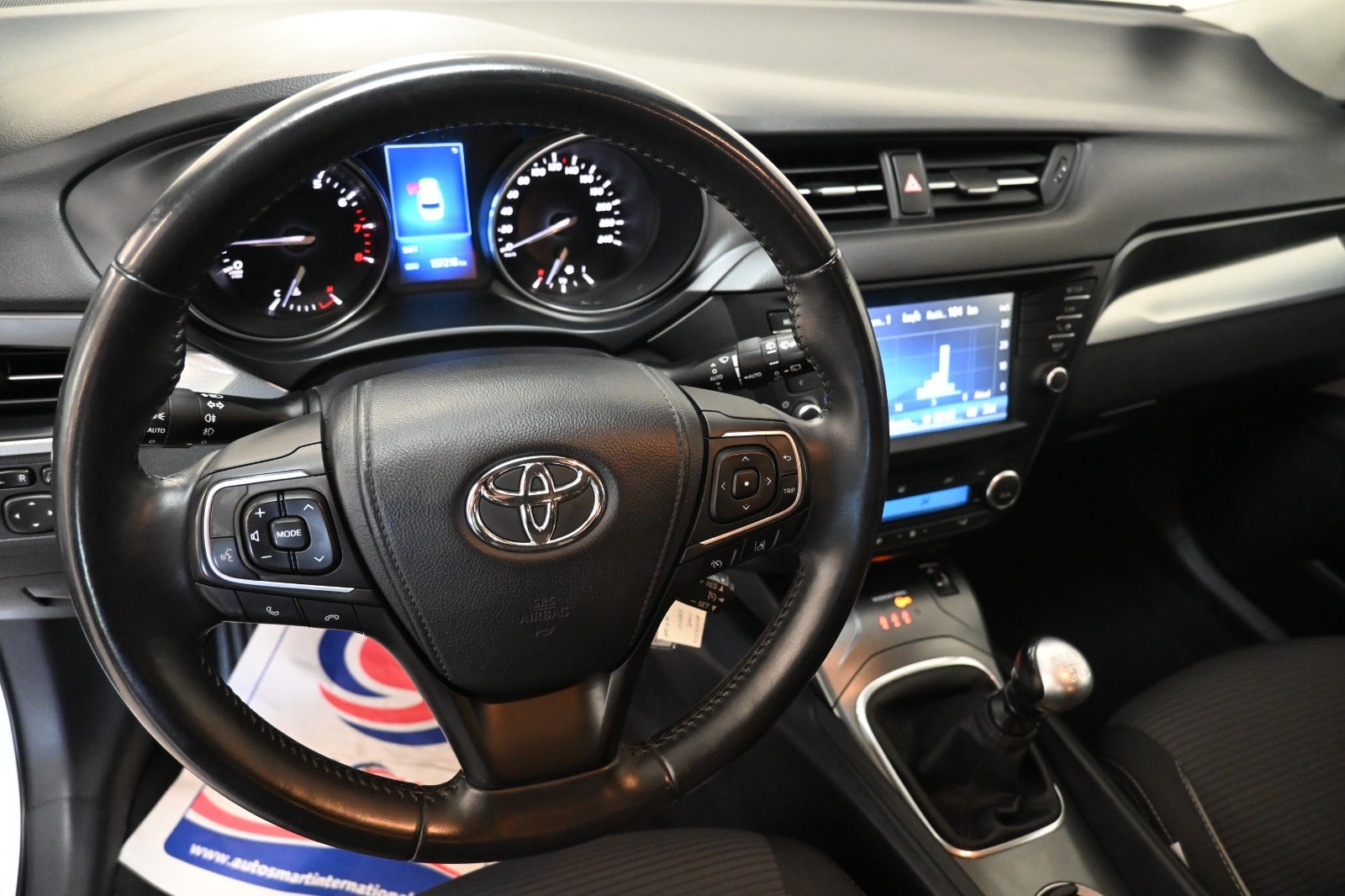 Toyota Avensis VVT-i T2 Touring Sports