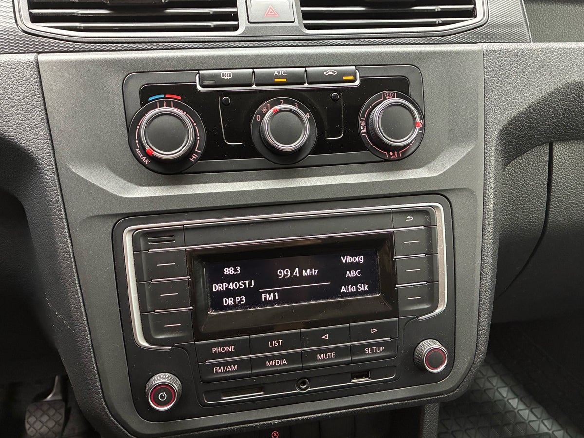 VW Caddy TDi 102 BMT Van billede 8