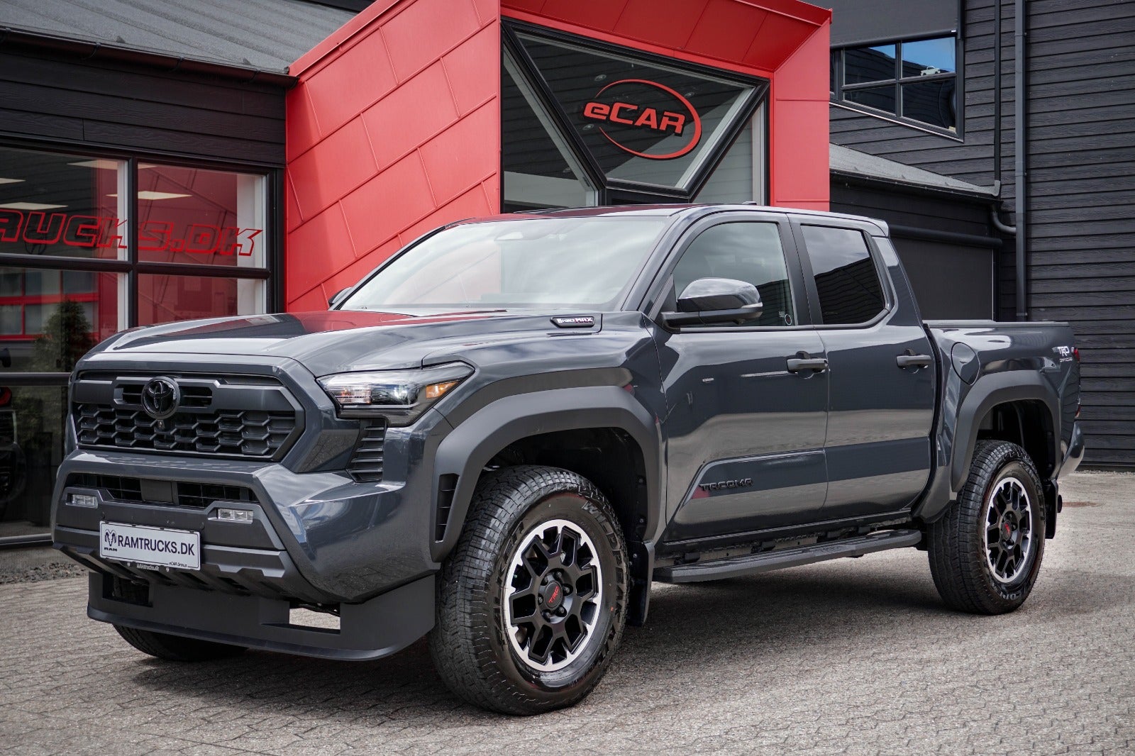 Toyota Tacoma Hybrid Off-Road Premium aut. 4x4