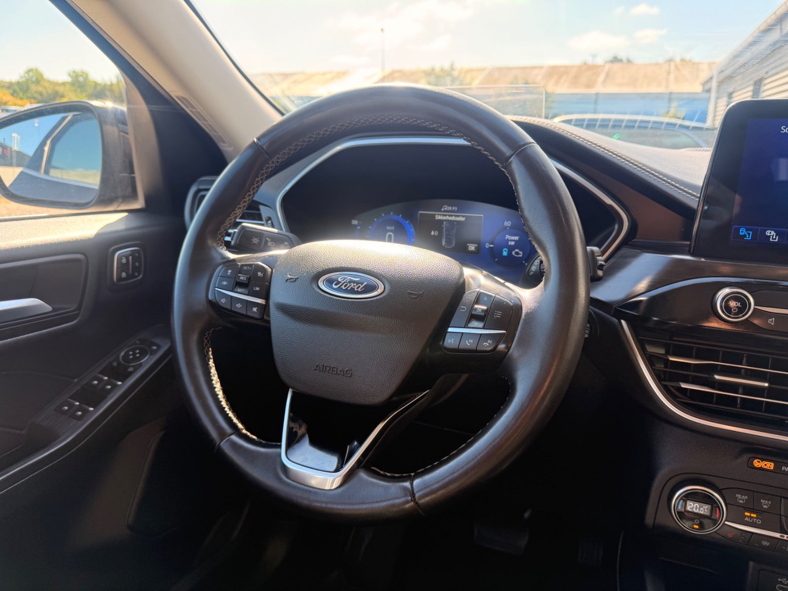 Billede af Ford Kuga 2,5 PHEV Vignale CVT