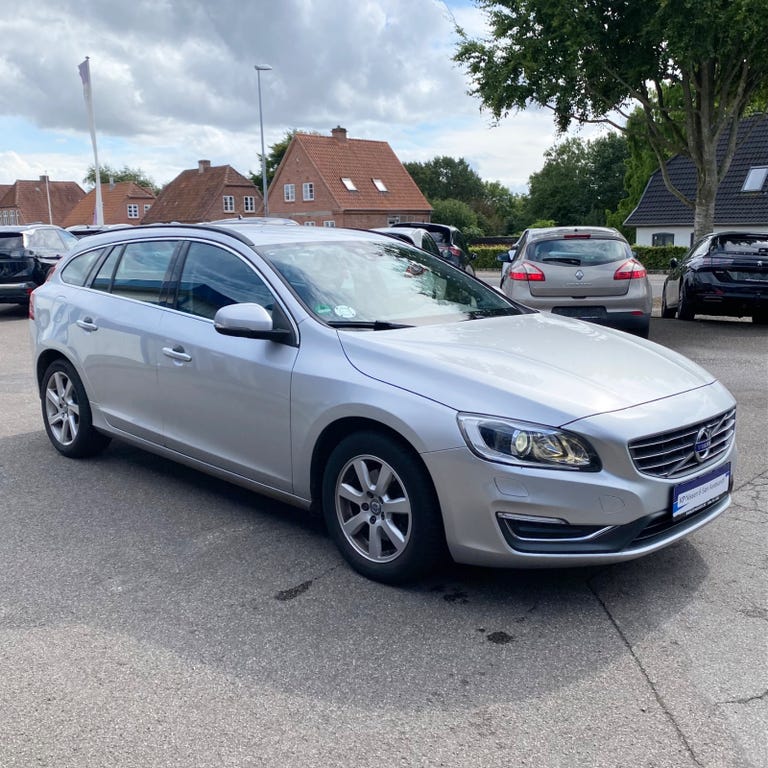 Volvo V60 D4 181 Momentum Drive-E