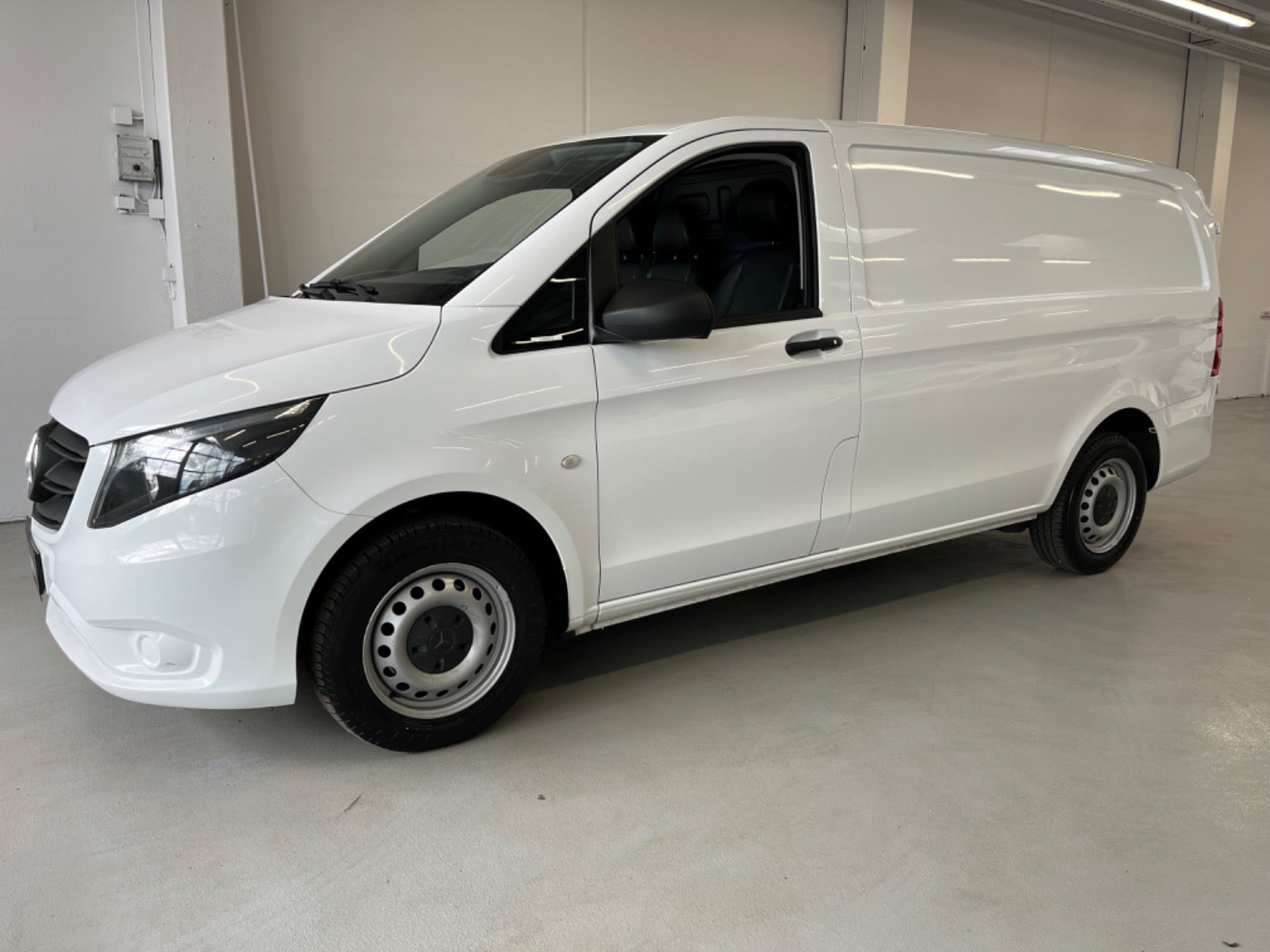 Billede af Mercedes Vito 114 2,0 CDi Kassevogn aut. L RWD