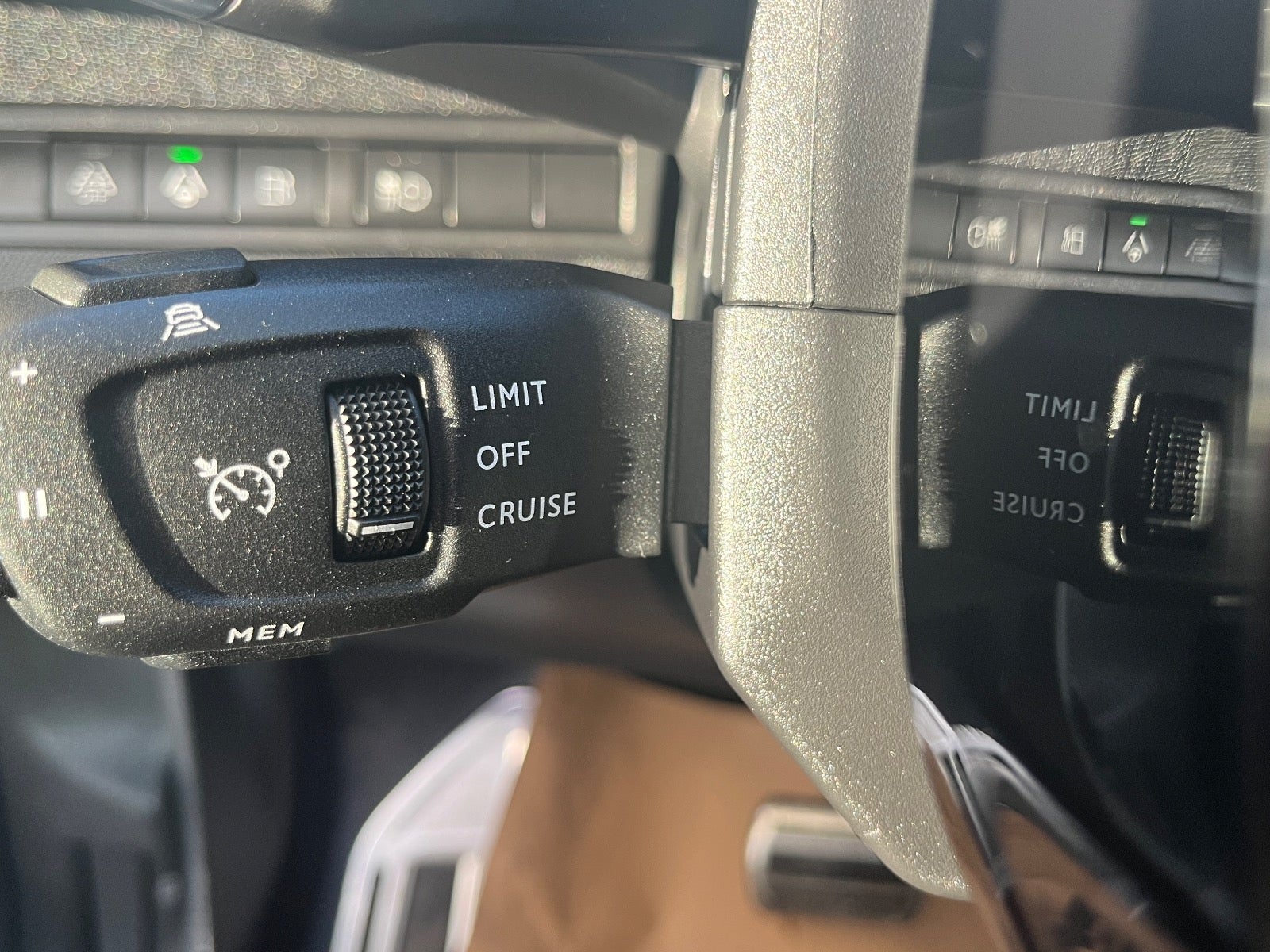 Billede af Peugeot 3008 1,6 Hybrid First GT EAT8