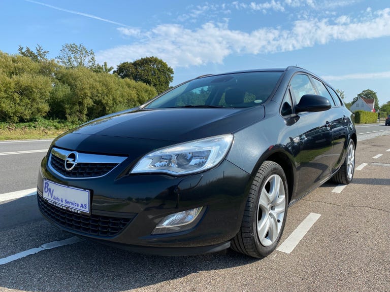 Opel Astra T 140 Enjoy Sports Tourer