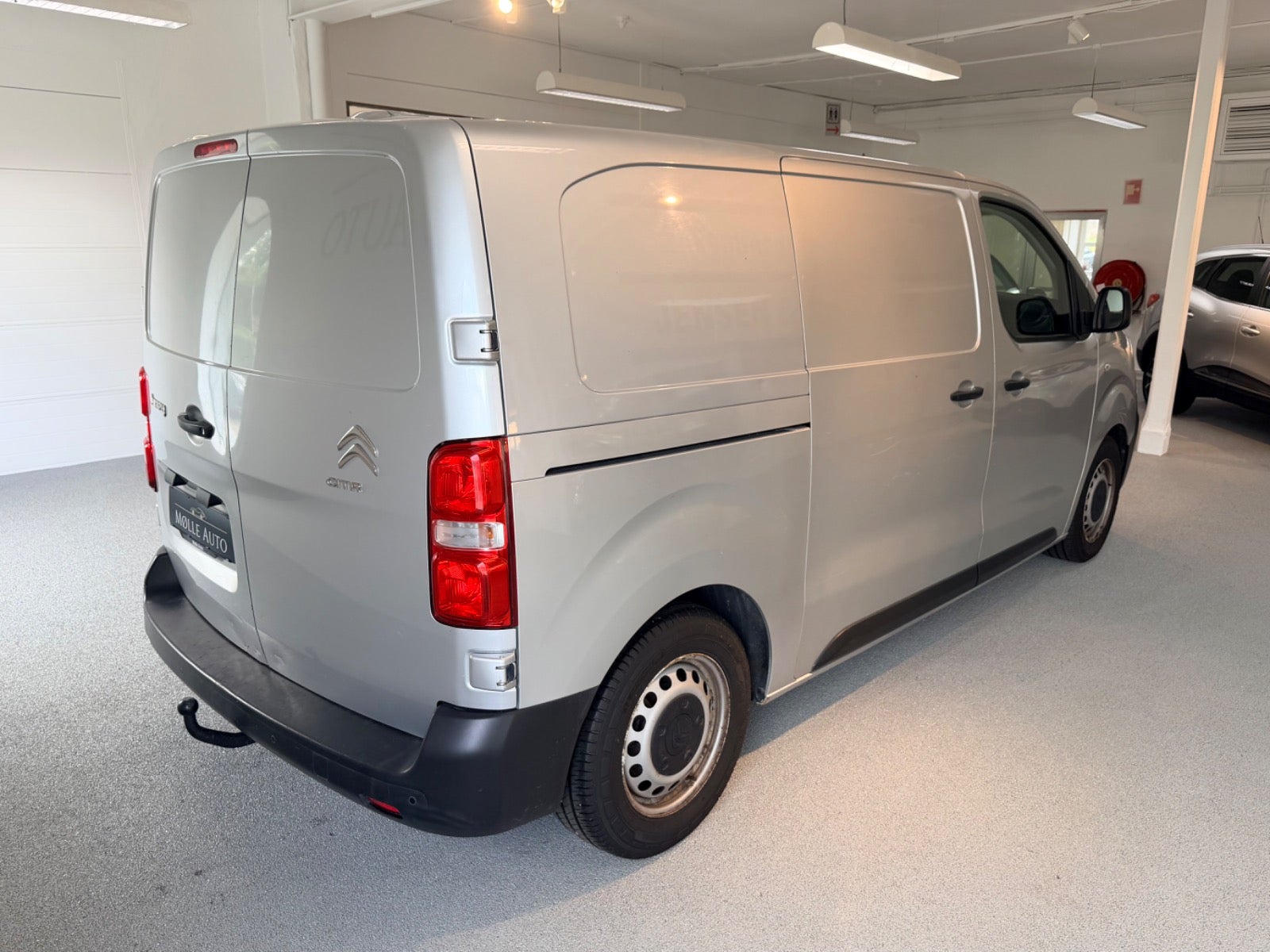 Billede af Citroën Jumpy 1,6 BlueHDi 115 L2N1