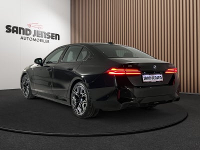 BMW i5 eDrive40 Fully Charged