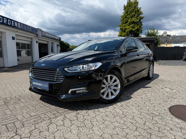 Ford Mondeo EcoBoost Titanium