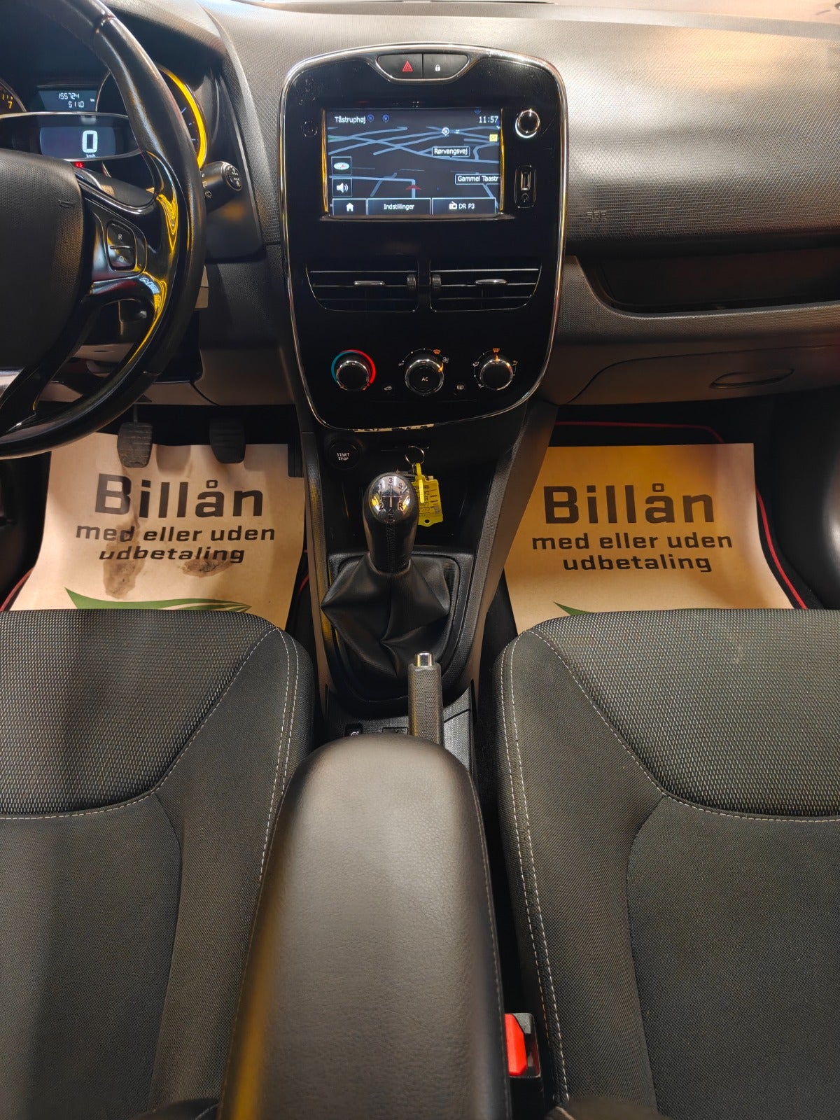 Billede af Renault Clio IV 1,2 16V Authentique Sport Tourer